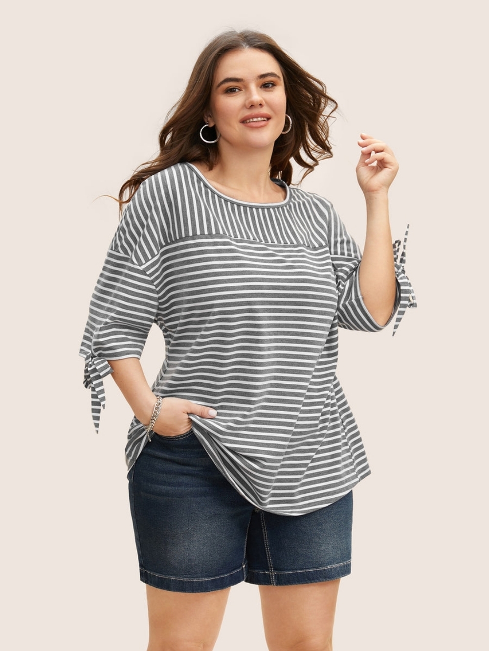 BloomChic Tunic With Elbow Length Sleeves, Grey/white Striped, Woman'plus 18/20